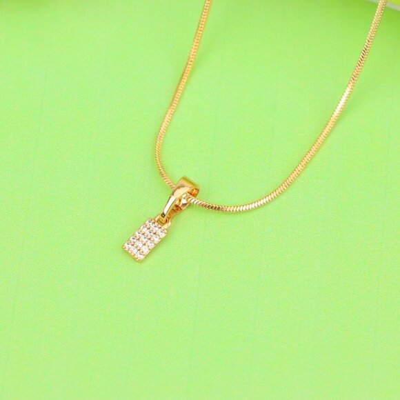 "Rose Gold Plated Rectangular Pendant with Crystal Detailing, XPPT1196 - Picture 5 of 12